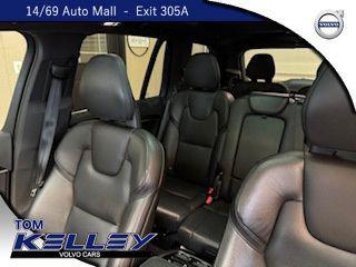 2018 Volvo XC90 T6 Momentum
