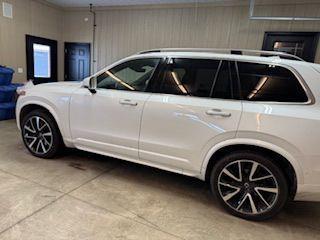 2018 Volvo XC90 T6 Momentum