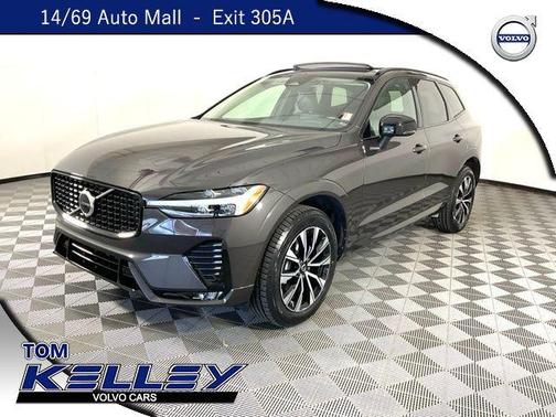 2024 Volvo XC60 B5 Core Dark Theme