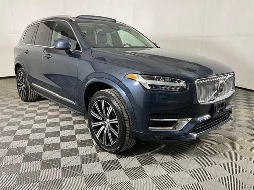 2024 Volvo XC90 B5 Core Bright Theme