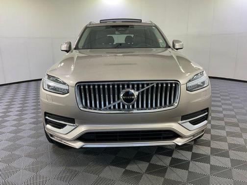 2024 Volvo XC90 B5 Core Bright Theme