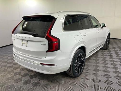 2026 Volvo XC90 Plus, B6 AWD Gas (mild hybrid), Gasoline, Bright, 7 Seats