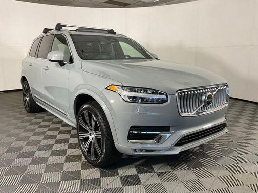 2024 Volvo XC90 B6 Ultimate Bright Theme 7-Seater