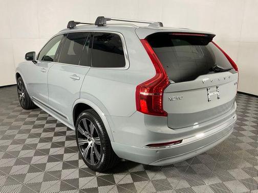 2024 Volvo XC90 B6 Ultimate Bright Theme 7-Seater