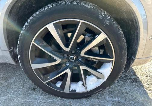 2023 Volvo XC90 B6 Plus 7-Seater