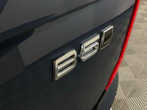 2024 Volvo XC90 B5 Core Bright Theme