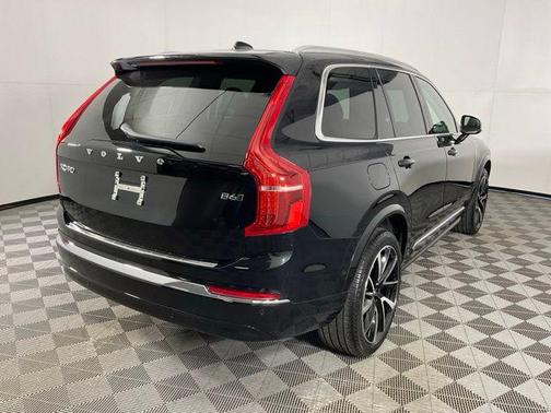2023 Volvo XC90 B6 Plus 7-Seater