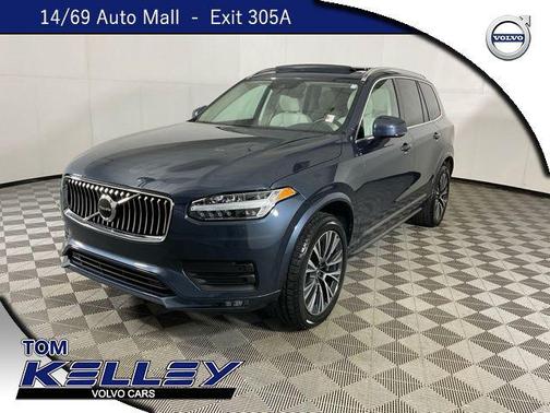 2021 Volvo XC90 T5 Momentum