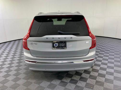 2023 Volvo XC90 Recharge Plug-In Hybrid T8 Plus 6-Seater