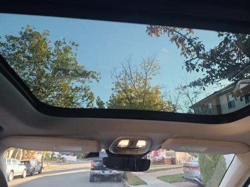 2024 Volvo XC90 B6 Core Bright Theme