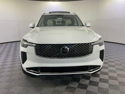 2026 Volvo XC90 B6 Ultra 7-Seater