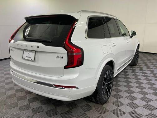 2026 Volvo XC90 B6 Ultra 7-Seater
