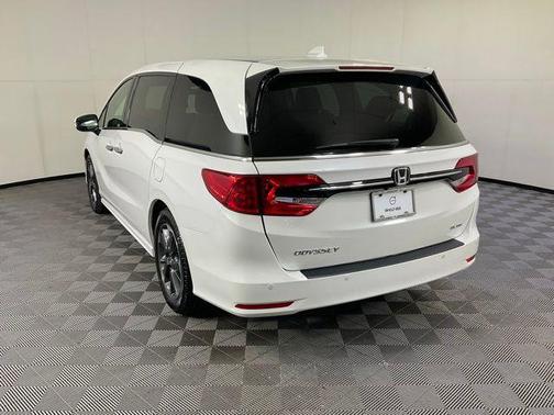 Platinum White Pearl 2022 Honda Odyssey Elite