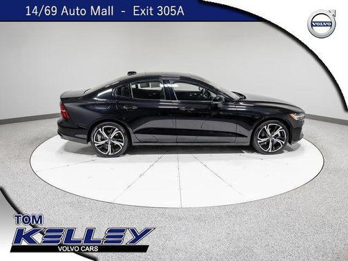 2025 Volvo S60 B5 Core