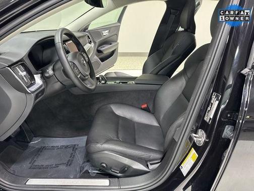 2025 Volvo S60 B5 Core