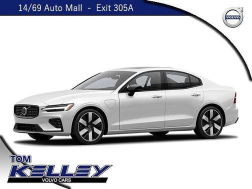 Crystal White Metallic 2024 Volvo S60 Recharge Plug-In Hybrid T8 Ultimate Dark Theme