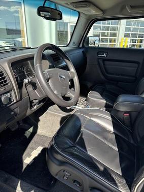 Birch White 2006 Hummer H3 Base