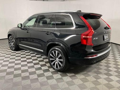 2024 Volvo XC90 B6 Plus Bright Theme 7-Seater