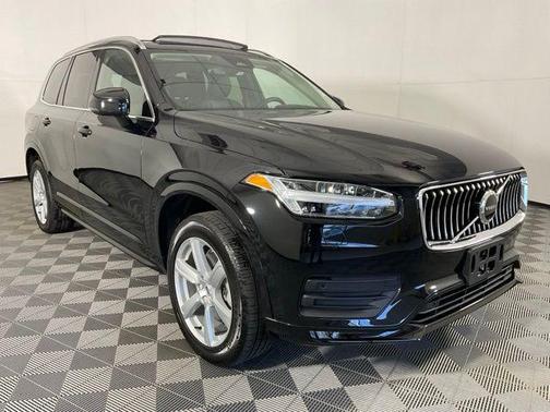 2023 Volvo XC90 B6 Core