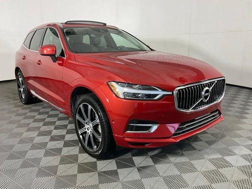 2019 Volvo XC60 Recharge Plug-In Hybrid T8 Inscription
