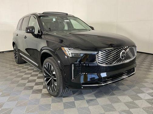 2025 Volvo XC90 B6 Ultra