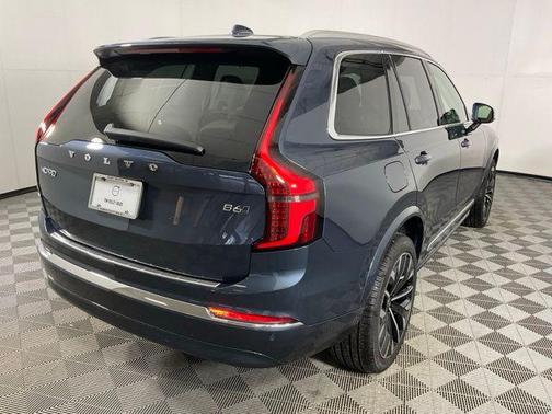 2026 Volvo XC90 Ultra, B6 AWD Gas (mild hybrid), Gasoline, Bright, 7 Seats