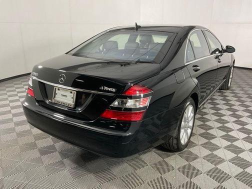 2007 Mercedes-Benz S-Class 4MATIC