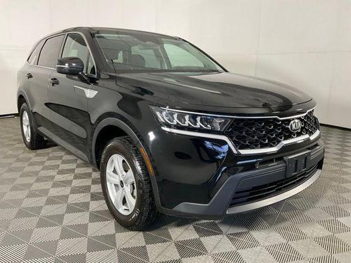 2021 Kia Sorento LX