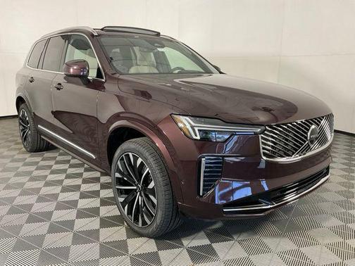 2026 Volvo XC90 B6 Plus 6-Seater