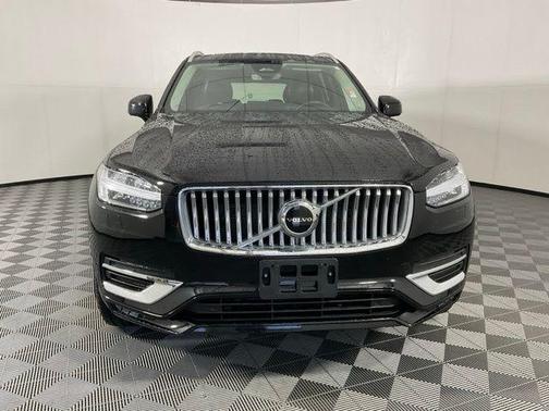 2024 Volvo XC90 B5 Core Bright Theme