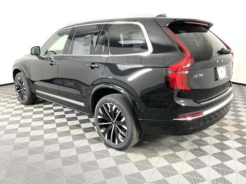 2025 Volvo XC90 Plug-In Hybrid T8 Plus 6-Seater