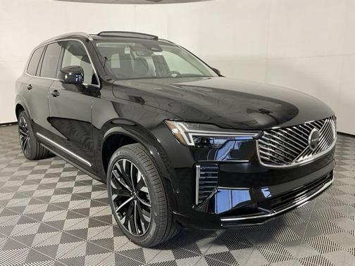 2025 Volvo XC90 Plug-In Hybrid T8 Plus 6-Seater
