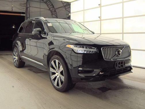 2023 Volvo XC90 Recharge Plug-In Hybrid T8 Plus Bright Theme 7-Seater