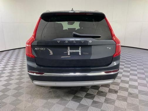2022 Volvo XC90 T6 Inscription