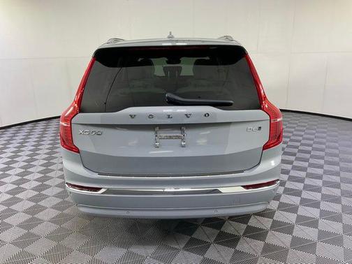 2024 Volvo XC90 B6 Ultimate Bright Theme 7-Seater