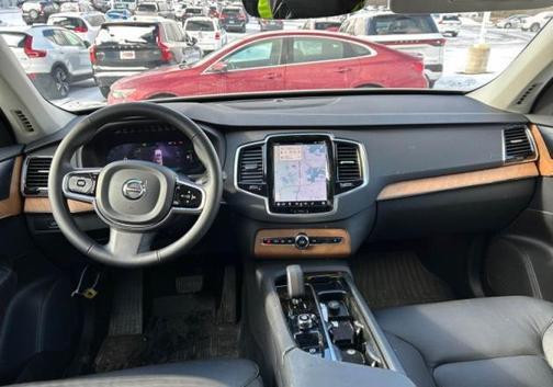 2024 Volvo XC90 Recharge Plug-In Hybrid T8 Plus Bright Theme 7-Seater