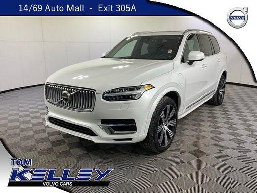 2024 Volvo XC90 Recharge Plug-In Hybrid T8 Plus Bright Theme 7-Seater