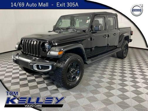 2022 Jeep Gladiator Sport S