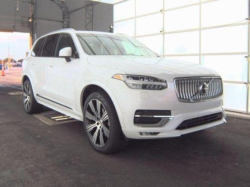 2023 Volvo XC90 B6 Ultimate 7-Seater