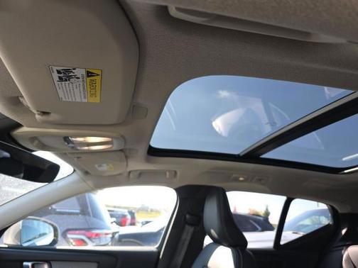 Silver 2025 Volvo XC40 B5 Core