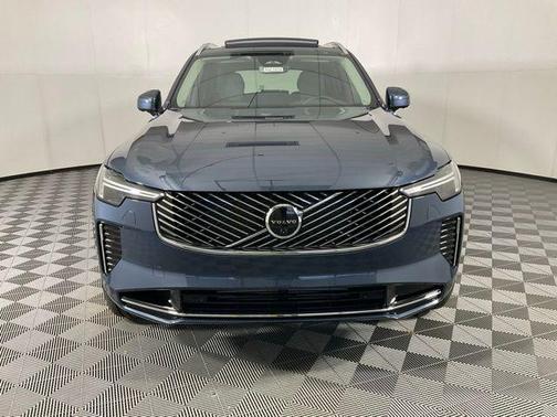 2026 Volvo XC90 Plug-In Hybrid T8 Plus 7-Seater