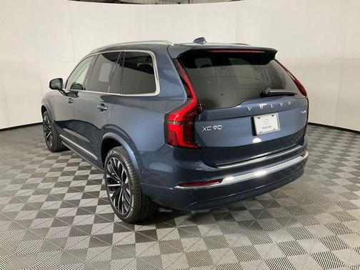 2026 Volvo XC90 Plug-In Hybrid T8 Plus 7-Seater