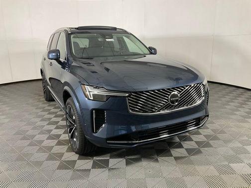 2026 Volvo XC90 Plug-In Hybrid T8 Plus 7-Seater