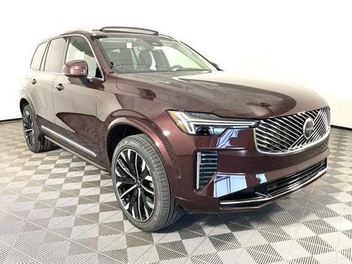 2025 Volvo XC90 Plug-In Hybrid T8 Plus 7-Seater