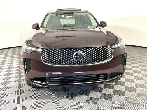 2025 Volvo XC90 Plug-In Hybrid T8 Plus 7-Seater