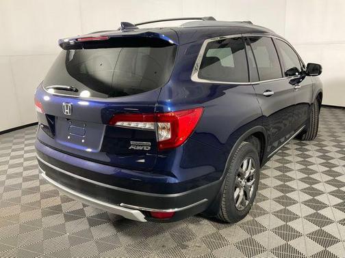 2019 Honda Pilot Touring 8-Passenger