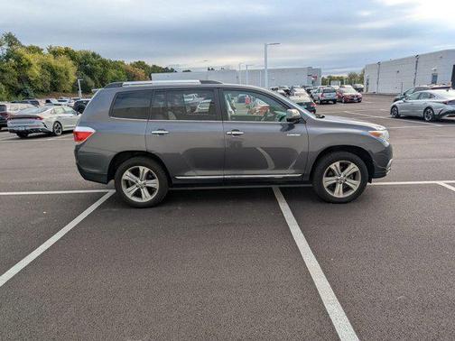 2013 Toyota Highlander Limited