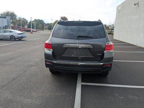 2013 Toyota Highlander Limited