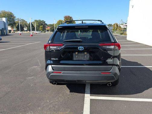 2019 Toyota RAV4 Hybrid LE