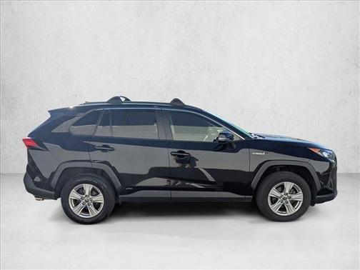 2019 Toyota RAV4 Hybrid LE